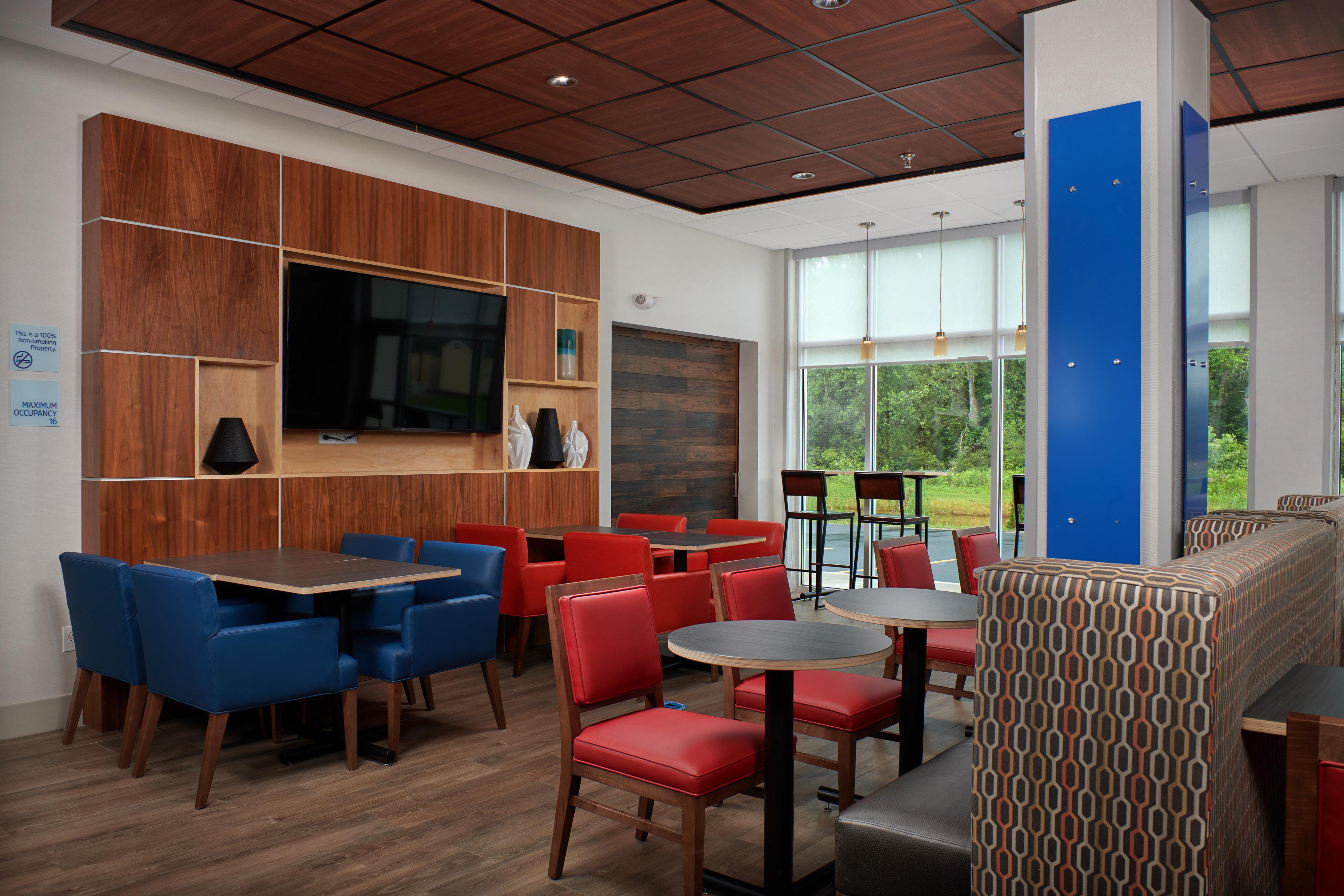 Holiday Inn Express - Lockport By Ihg Exterior photo